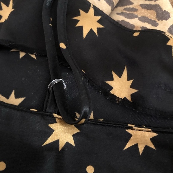 Isadora size large navy / black satin adjustable camisole w/ gold stars print - Picture 7 of 9